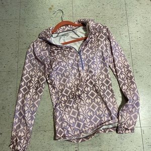 Nike lavender and light pink light weight quarter zip up
